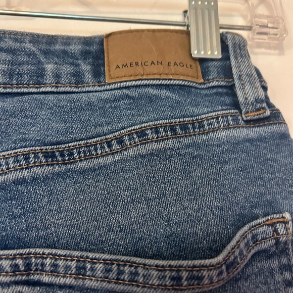 American Eagle Mom Short Size 2 - Picture 2 of 6
